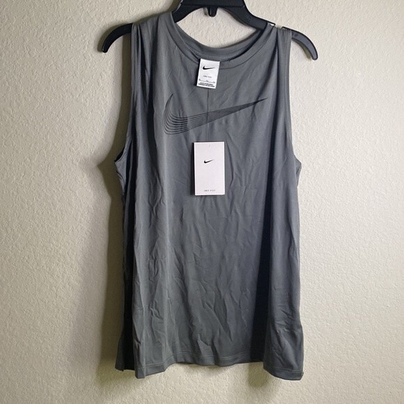 Nike Boys Gray Dri Fit Hybrid Muscle Tee Sleeveless NWT Size XL Extra Large - Picture 2 of 4
